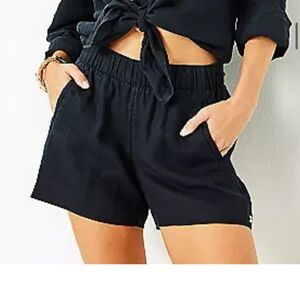 Lily Pulitzer 4" Lilo Linen Short Size M